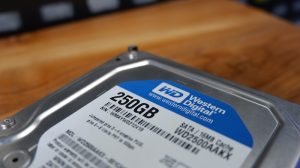 10 Aplikasi Mengecek Kesehatan Harddisk 2023!