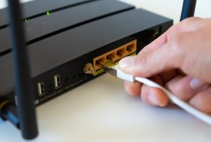 Alasan Koneksi Ethernet di Komputer Jauh Lebih Baik Dibandingkan WiFi