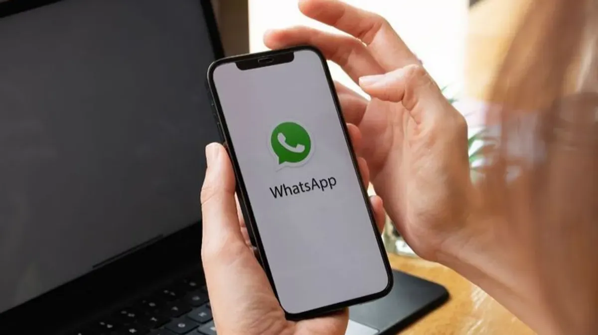 Cara Jitu Mengatasi WhatsApp yang Sering Error dan Tiba-Tiba Keluar Sendiri