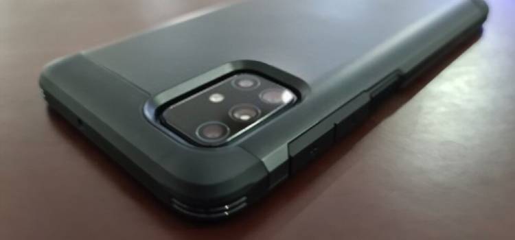 Kelebihan dan Kekurangan Tidak Menggunakan Case HP
