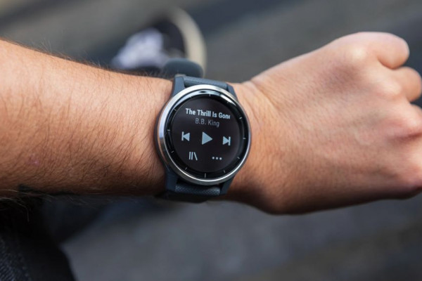 Rekomendasi Smartwatch untuk Pekerja Konstruksi
