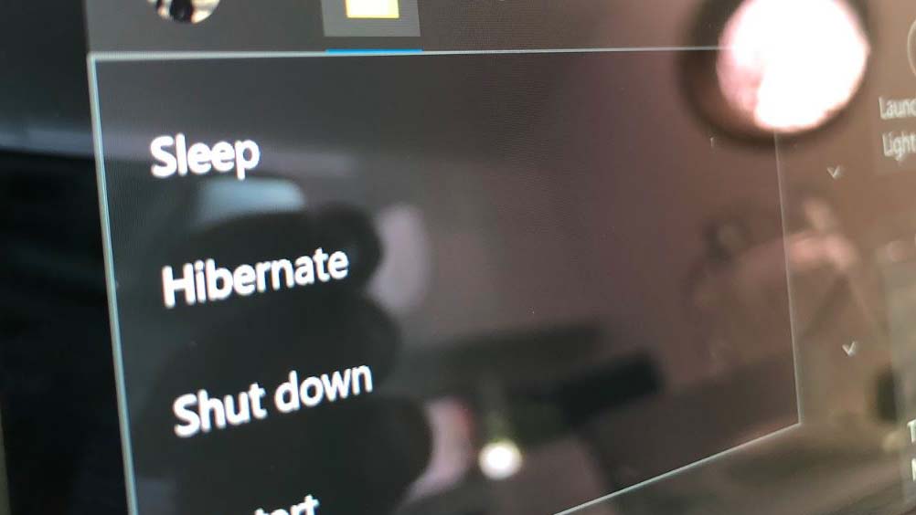 Perbedaan Sleep dan Shutdown di Laptop