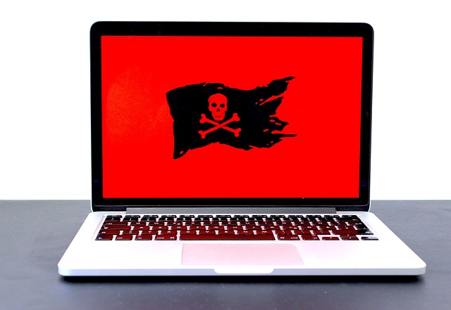 Bahaya Menggunakan Software Bajakan