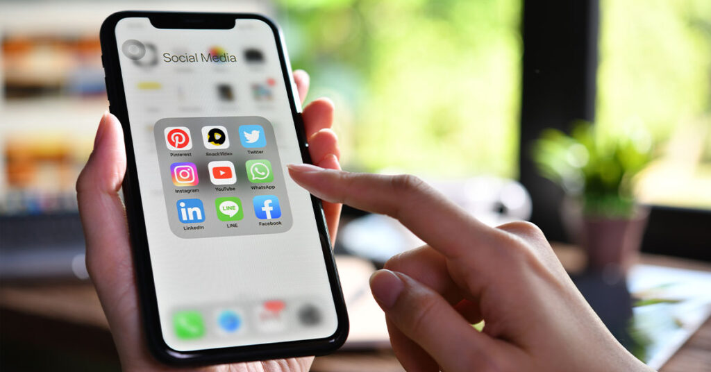 Alasan Kenapa HP iPhone Lebih Friendly untuk Platform Media Sosial 