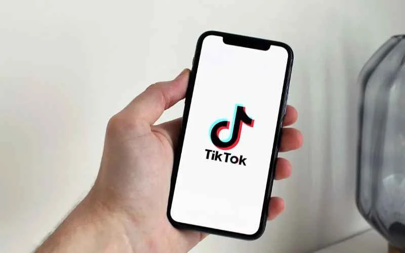 Tips Membeli Ponsel Bekas di TikTok Shop