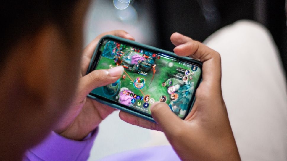Cara Bermain Game Mobile Tanpa Lemot dan Lag