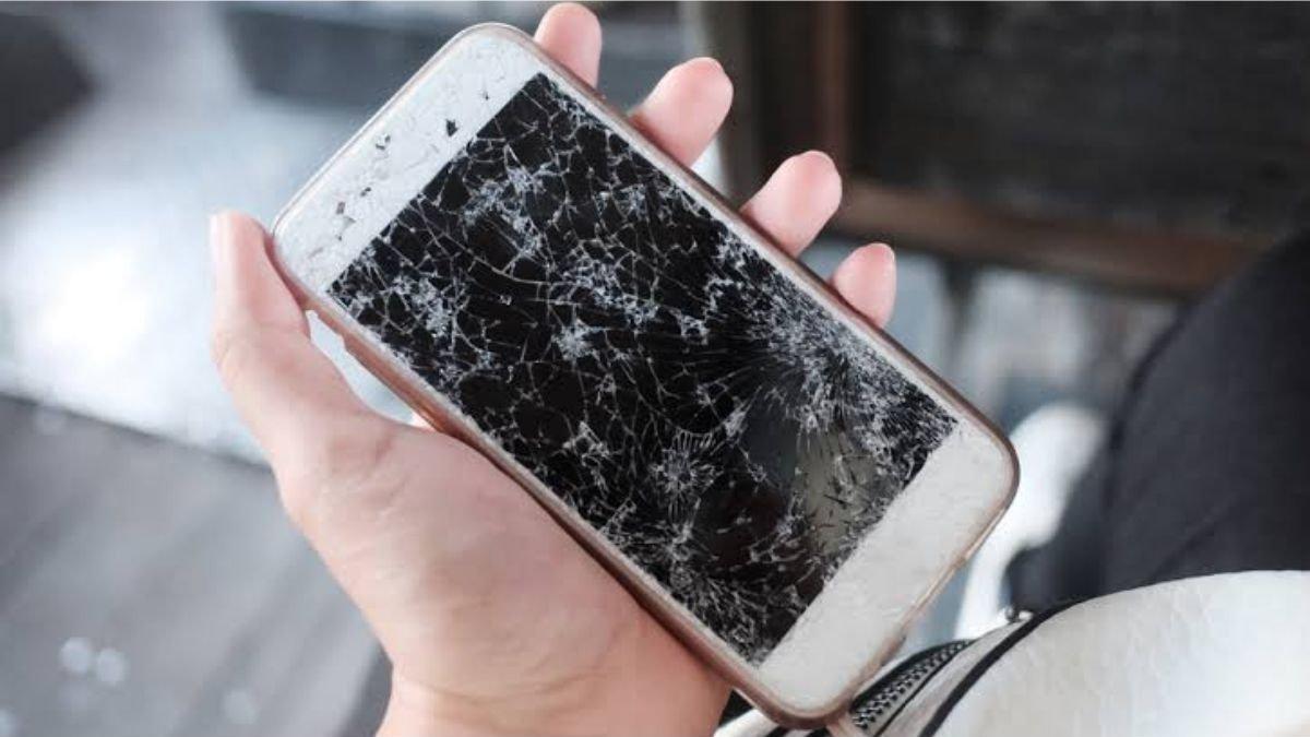 Kebiasaan Buruk yang Bikin HP Cepat Rusak