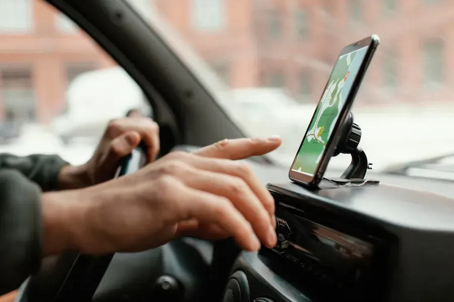 Magnetic Phone Holder Terbaik dan Murah 