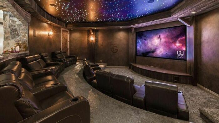 Tips Membuat Bioskop di Rumah 