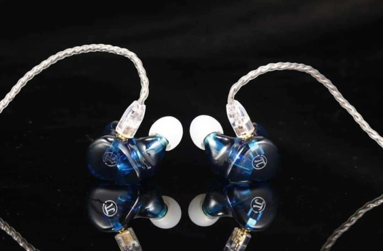 Alasan Earphone IEM Lebih Diminati Dibandingkan Earphone Nirkabel 