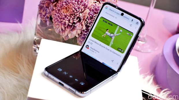 Cara Memanfaatkan Mode Flex di Galaxy Z