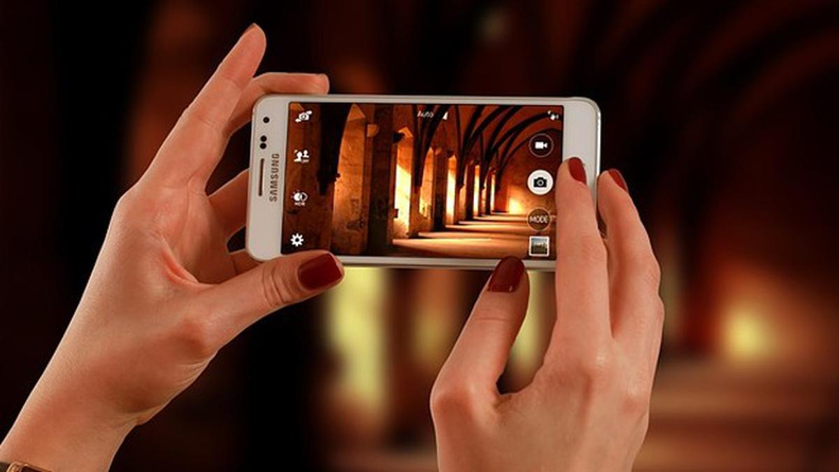 Cara Merekam Video Minim Cahaya Melalui SmartphoneĀ
